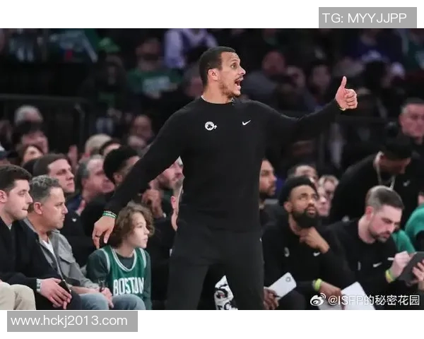 马祖拉谈投篮问题：球队未能命中空位投篮和上篮