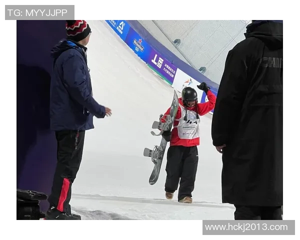 苏翊鸣获单板滑雪大跳台世界杯赛季总冠军 苏翊鸣获单板滑雪大跳台世界杯赛季总冠军